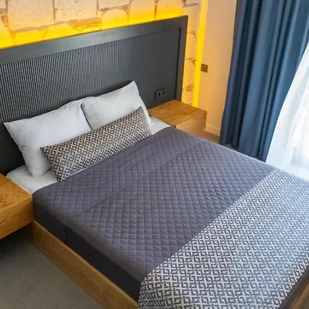 Hotel Kiva Reisdere *